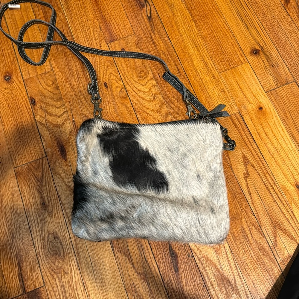 Myra Crossbody bag